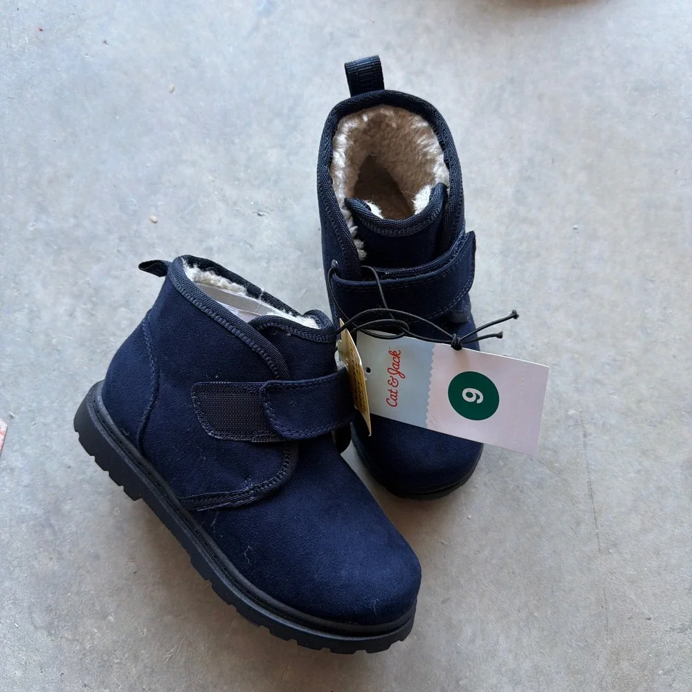 Cat & Jack Toddler‎ Magnus Boots Navy Blue Faux Suede Fur Lined Size 9 NEW